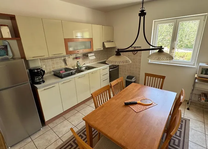 Apartman Bine Splitska