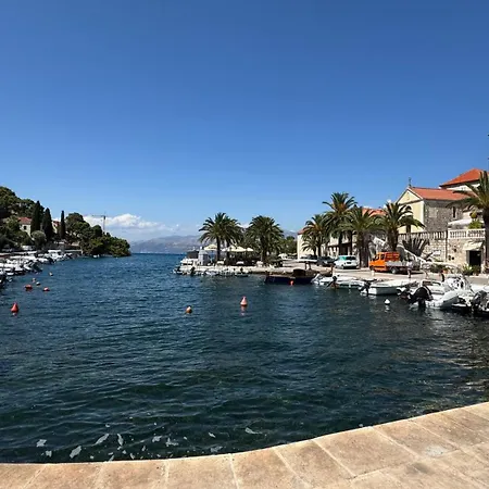 Bine * Splitska