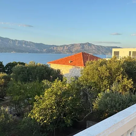 Bine Apartmán Splitska